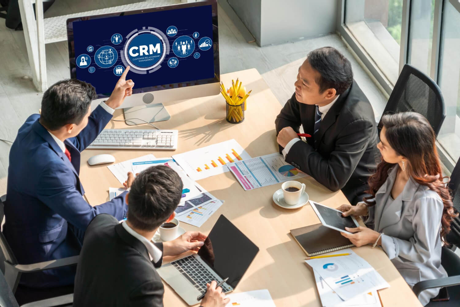 5 Best CRM Software for Hotels in 2023